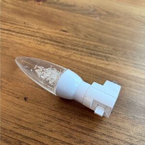 White LED Light Bulb plug in multicolor